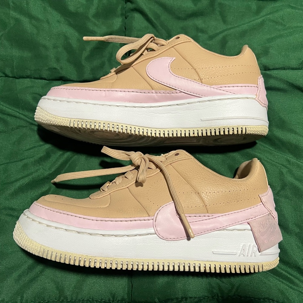 Nike Women's Air Force 1 Jester XX sneakers in a Bio Beige/Pink Size 7